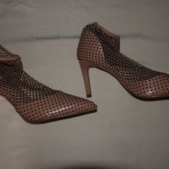 BRAND NEW GORGEOUS DOMINIQUE NICOLE WOMENS DRESS SHOES PUMPS NUDE SIZE 7 1/2 W - Picture 3 of 8